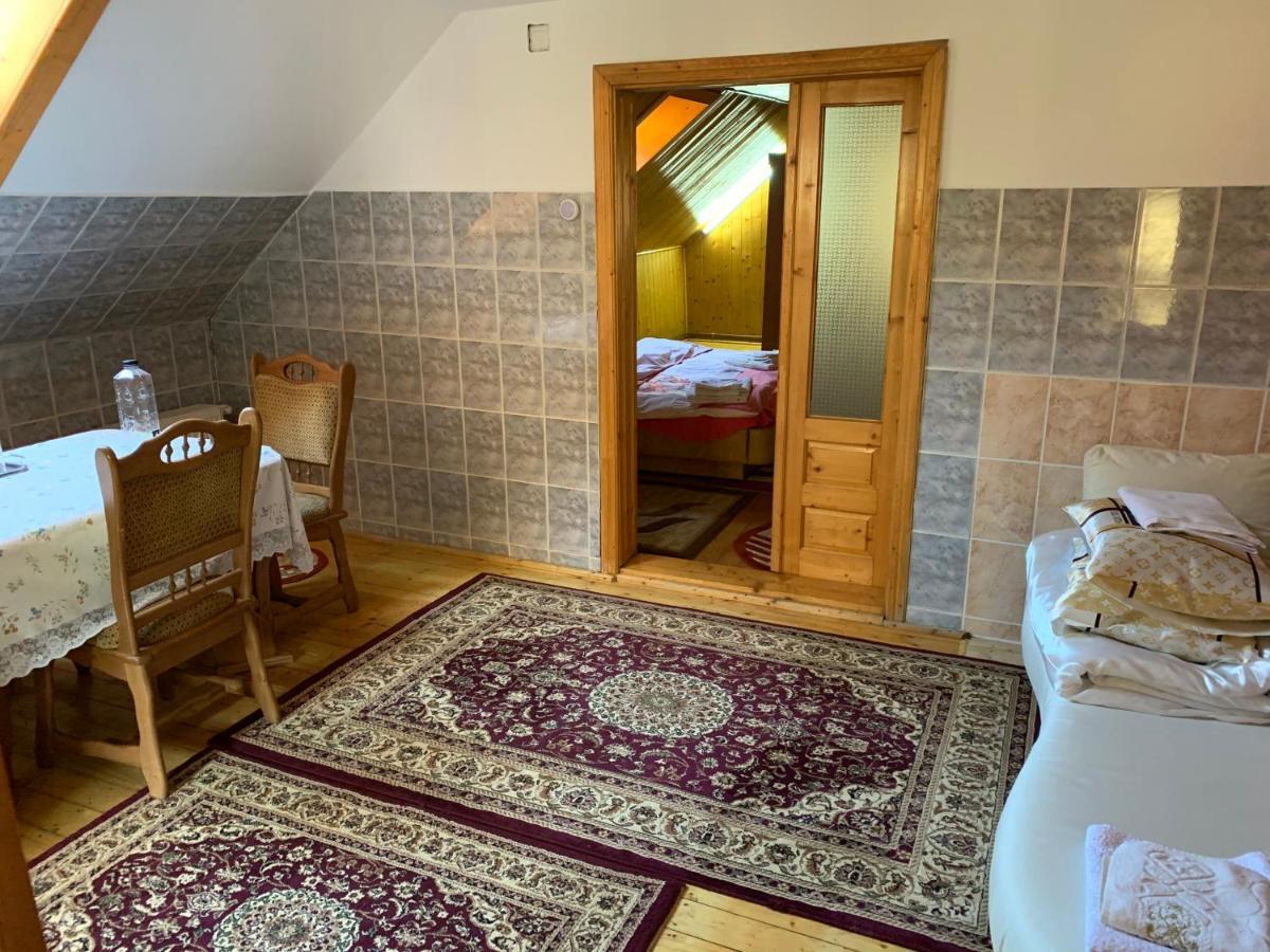 Rustic Apartament Moisei Extérieur photo